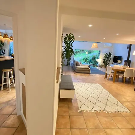 Superb Contemporary With Pool And Garden Villa Roquefort-les-Pins