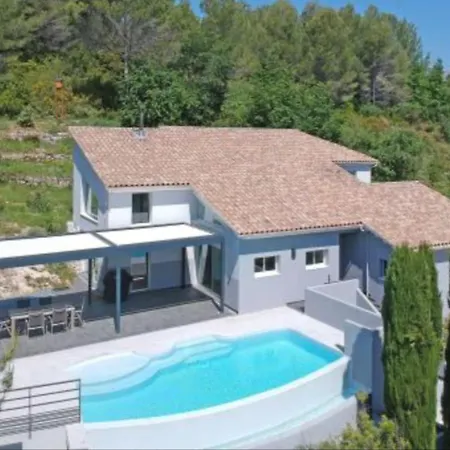 Superb Contemporary With Pool And Garden *